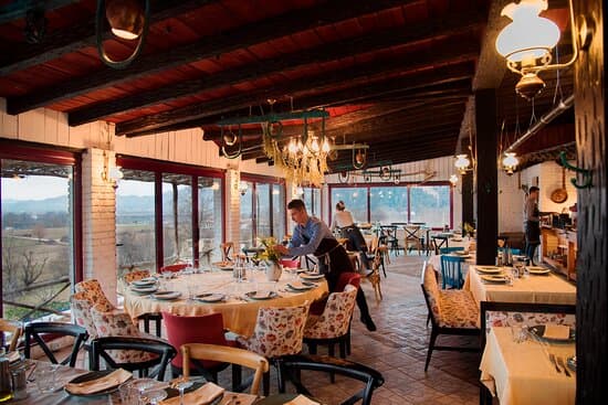 Fustanella Farm dining terrace